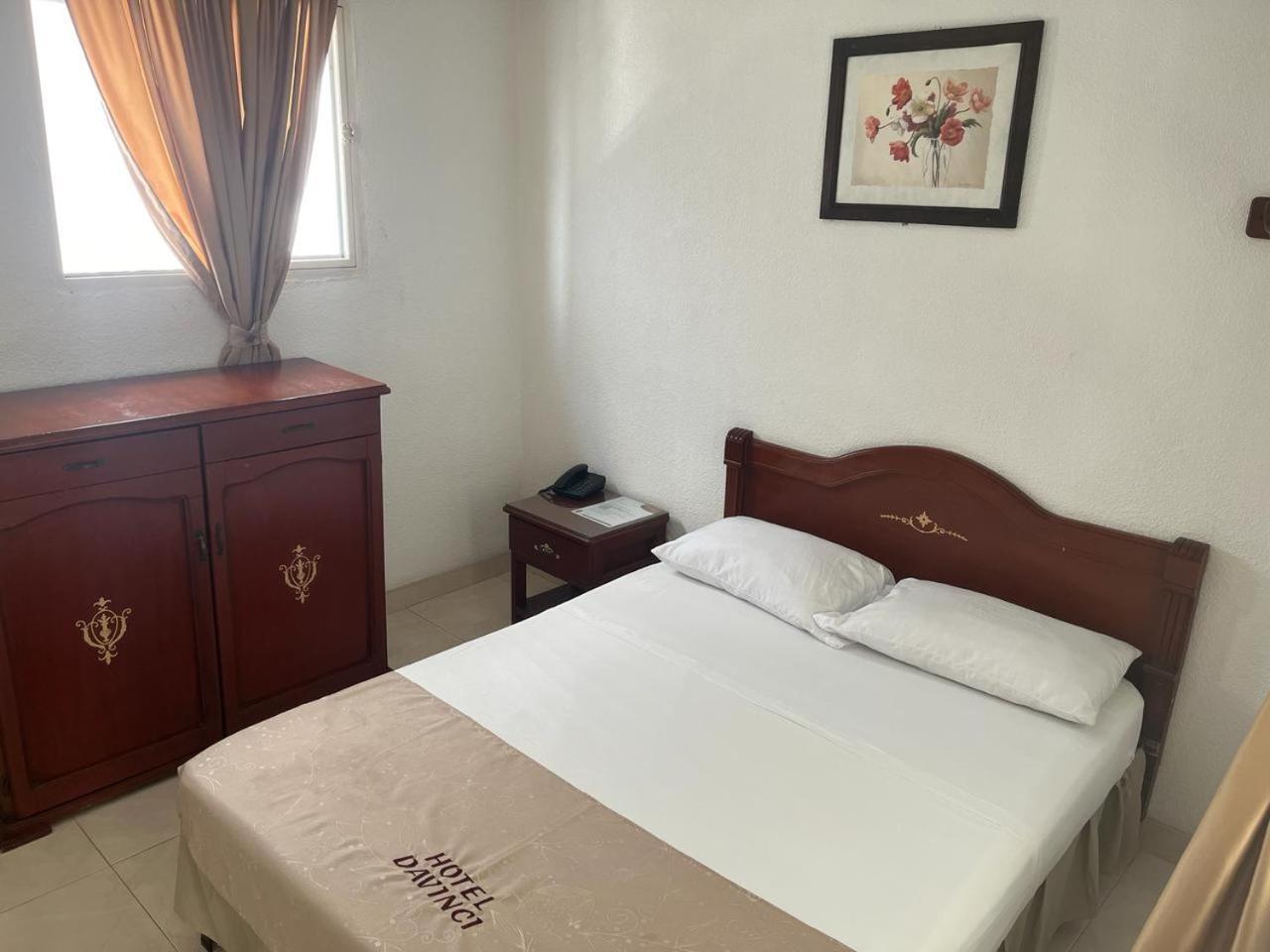 Hotel Davinci กาลาร์กา ภายนอก รูปภาพ